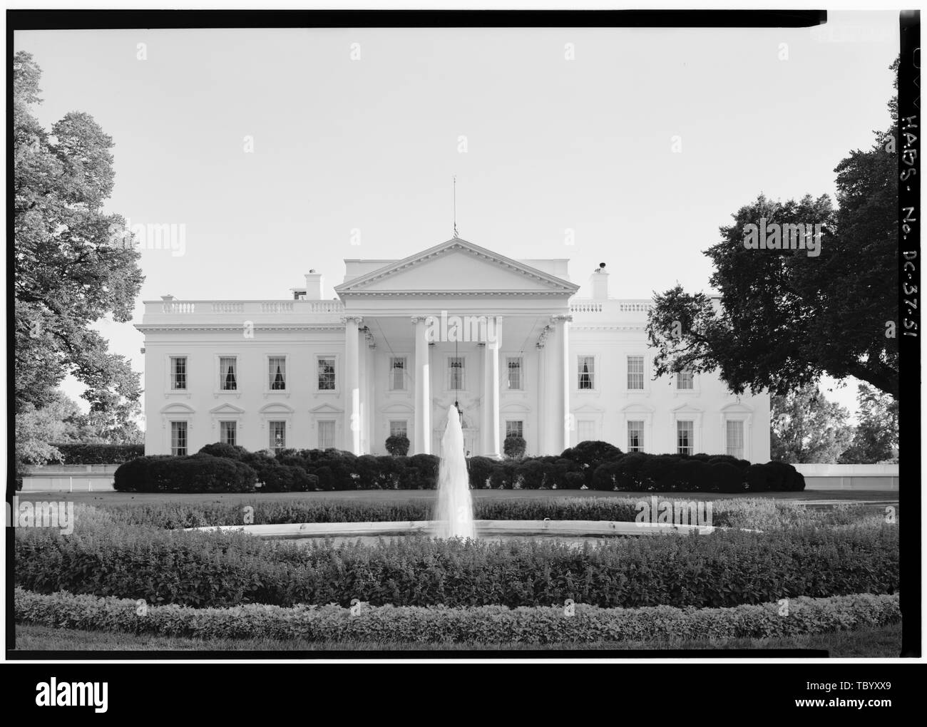 Elevazione del Nord vista complessiva di elevazione del nord (con la vernice) Casa Bianca, 1600 Pennsylvania Avenue, Northwest, Washington, Distretto di Columbia, DC Foto Stock