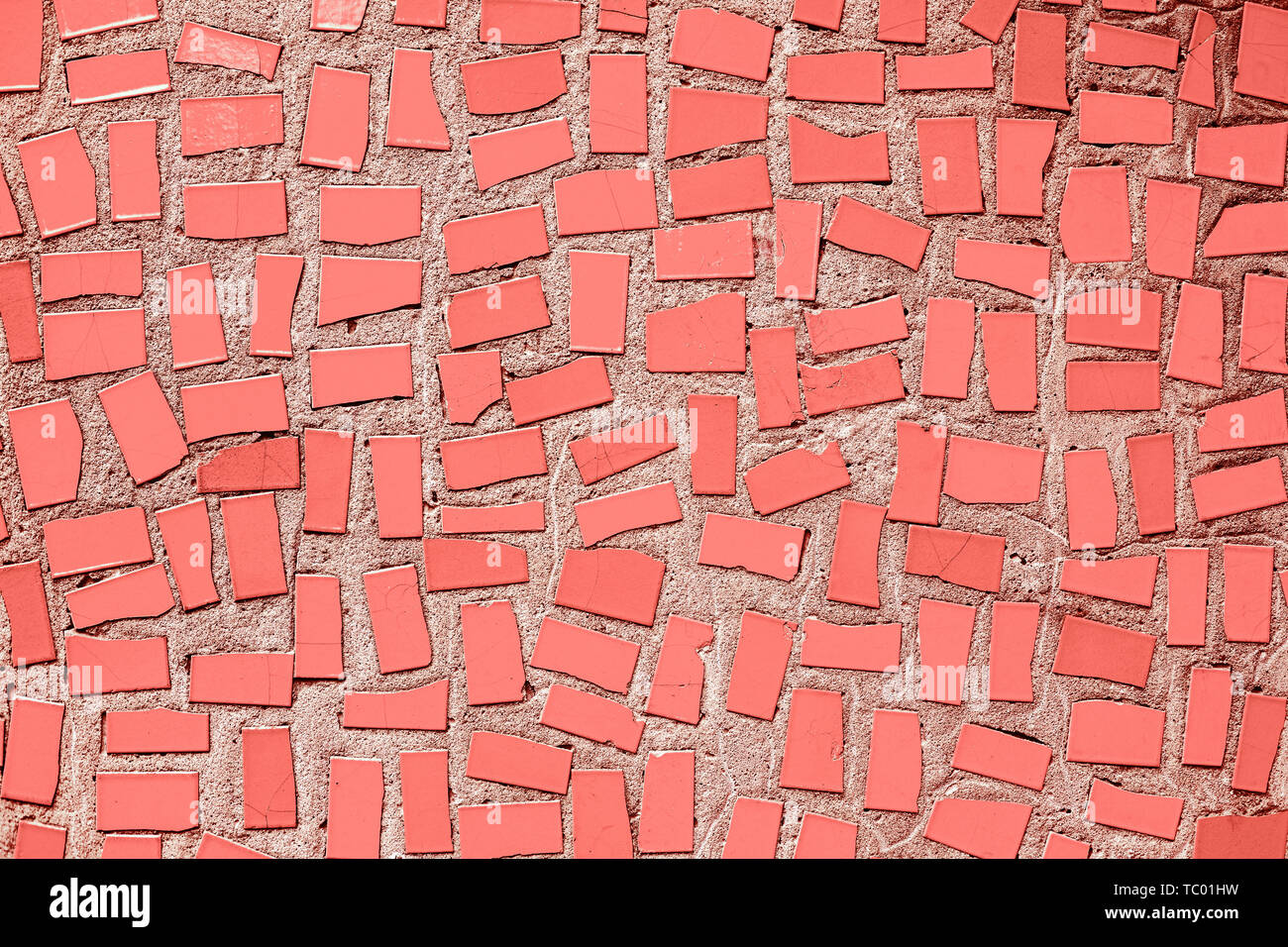 Primo piano della moda di corallo astratto colorato mosaico di piastrelle di ceramica di sfondo modellato Foto Stock