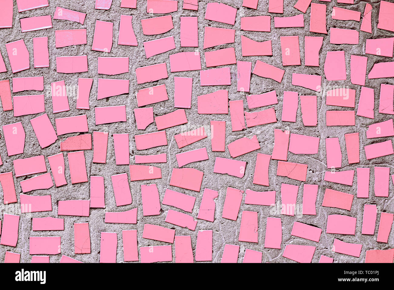 Primo piano della rosa astratto colorato mosaico di piastrelle di ceramica di sfondo modellato Foto Stock