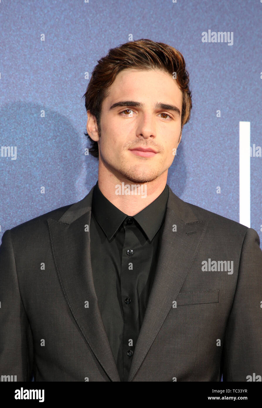 Los Angeles, Ca, Stati Uniti d'America. Il 4 giugno, 2019. Giacobbe Elordi, presso il Los Angeles Premiere di HBO di euforia al Dome Glossari Affini a Los Angeles, la California il 4 giugno 2019. Credito: Faye Sadou/media/punzone Alamy Live News Foto Stock