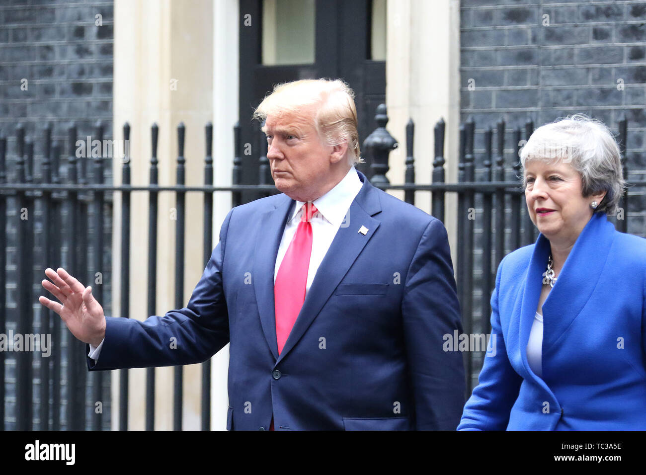 Theresa Maggio e Donald Trump, Stati Uniti d'America visita presidenziale per il Regno Unito, Downing Street, Londra, Regno Unito, 04 giugno 2019, Foto di R Foto Stock