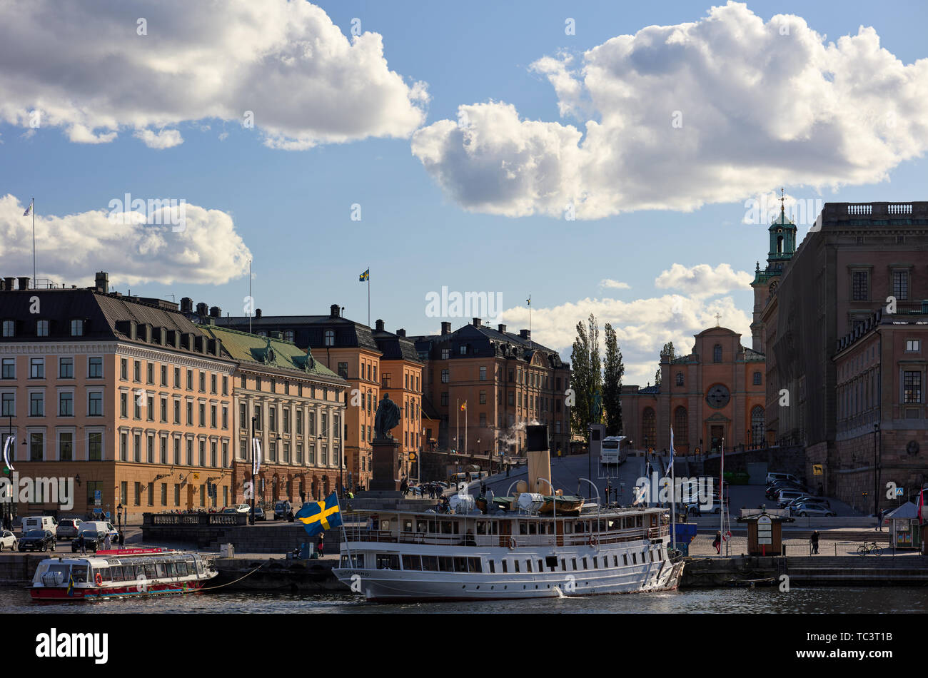 Slottsbacken a Gamla Stan, Stoccolma, Svezia, accanto al Palazzo Reale Foto Stock