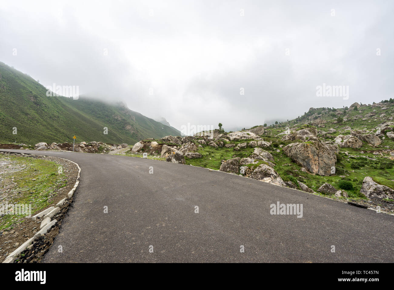 Autostrada di montagna Foto Stock