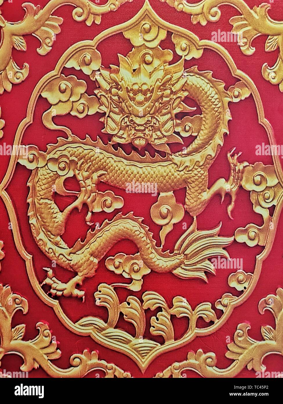 Ricamati Golden Dragon Foto Stock