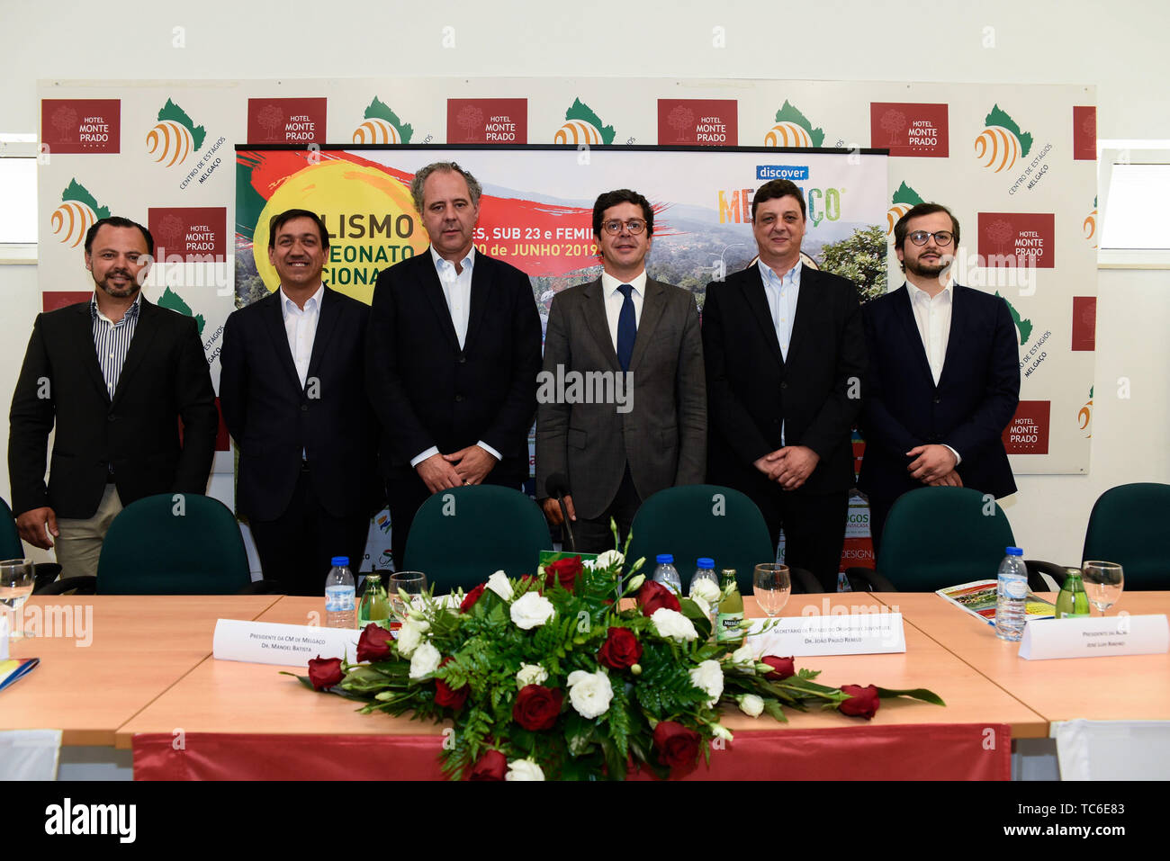 Porto, Portogallo. 05 Giugno, 2019. Conferenza stampa della nazionale portoghese campionato ciclismo (Elite, Sub 23 e femminile) in Melgaço questo Mercoledì (05), alla quale hanno partecipato il dottor João Paulo Rebelo (Segretario di Stato per lo sport e la gioventù), il sig. (presidente della federazione ciclistica del Minho), il sig. Manoel Batista (Sindaco di Melgaço) e il sig. José Adriano Lima (ex professionale Ciclismo Cândido Barbosa e presidente del consiglio di amministrazione di Melsport). Credito: Marcelo Lopes/FotoArena/Alamy Live News Foto Stock