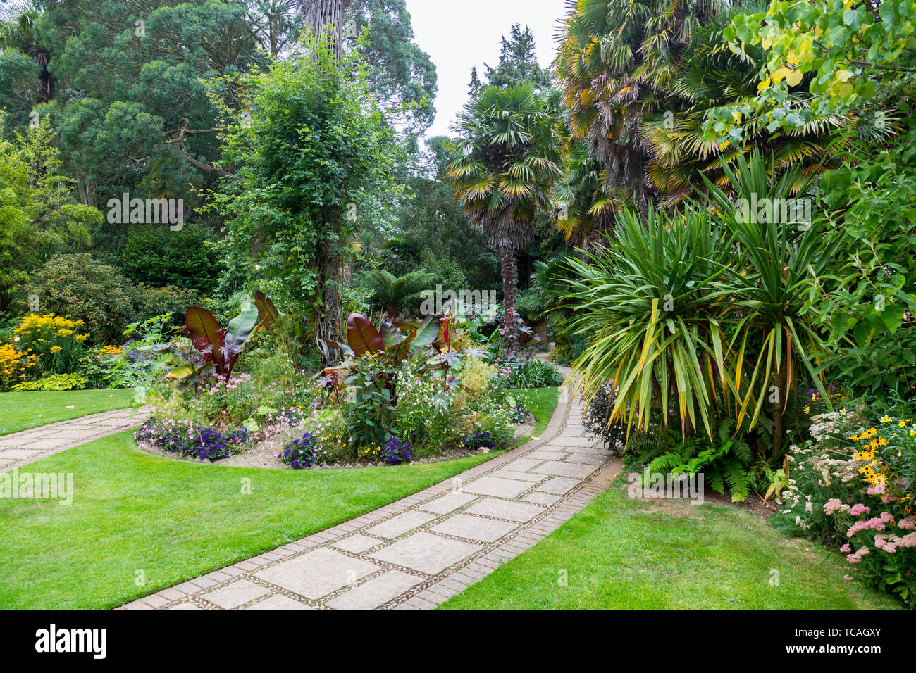 La formale giardino in stile vittoriano a Abbotsbury giardini subtropicali, Dorset, England, Regno Unito Foto Stock