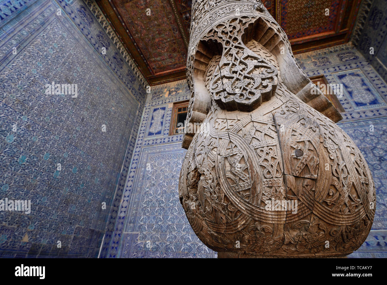 TOSH-HOVLI, KHIVA, Uzbekistan - 02 Maggio 2019: più sontuosa decorazione interna del Tosh-Hovli palace di Khiva nella Via della Seta Foto Stock
