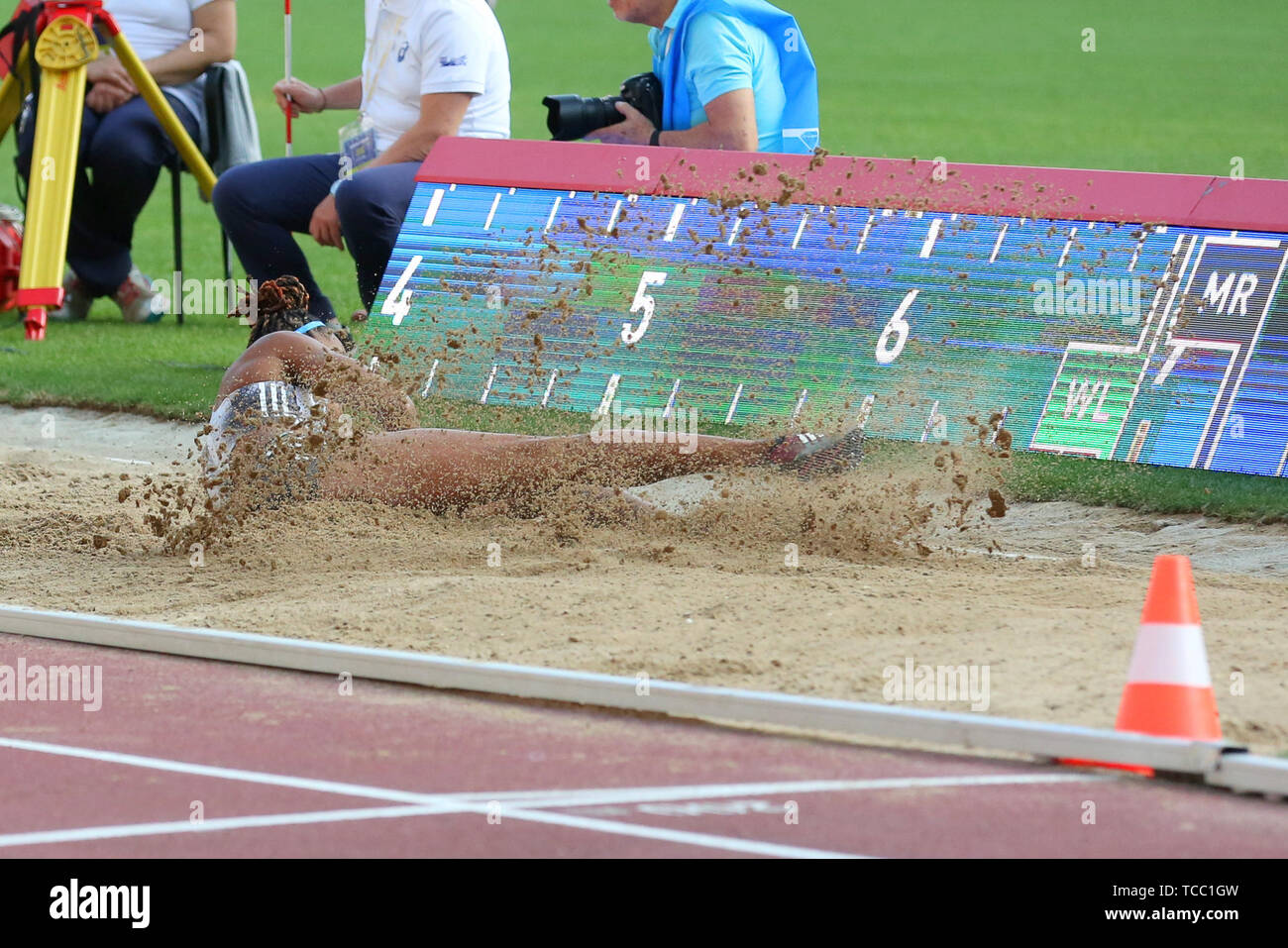 Roma, Italia - Jun 06: Shara Proctor di Gran Bretagna compete in Donne Salto in lungo evento durante la IAAF Diamond League 2019 Golden Gala Pietro Mennea a Roma (credito: Mickael Chavet/Zuma/Alamy Live News) Foto Stock