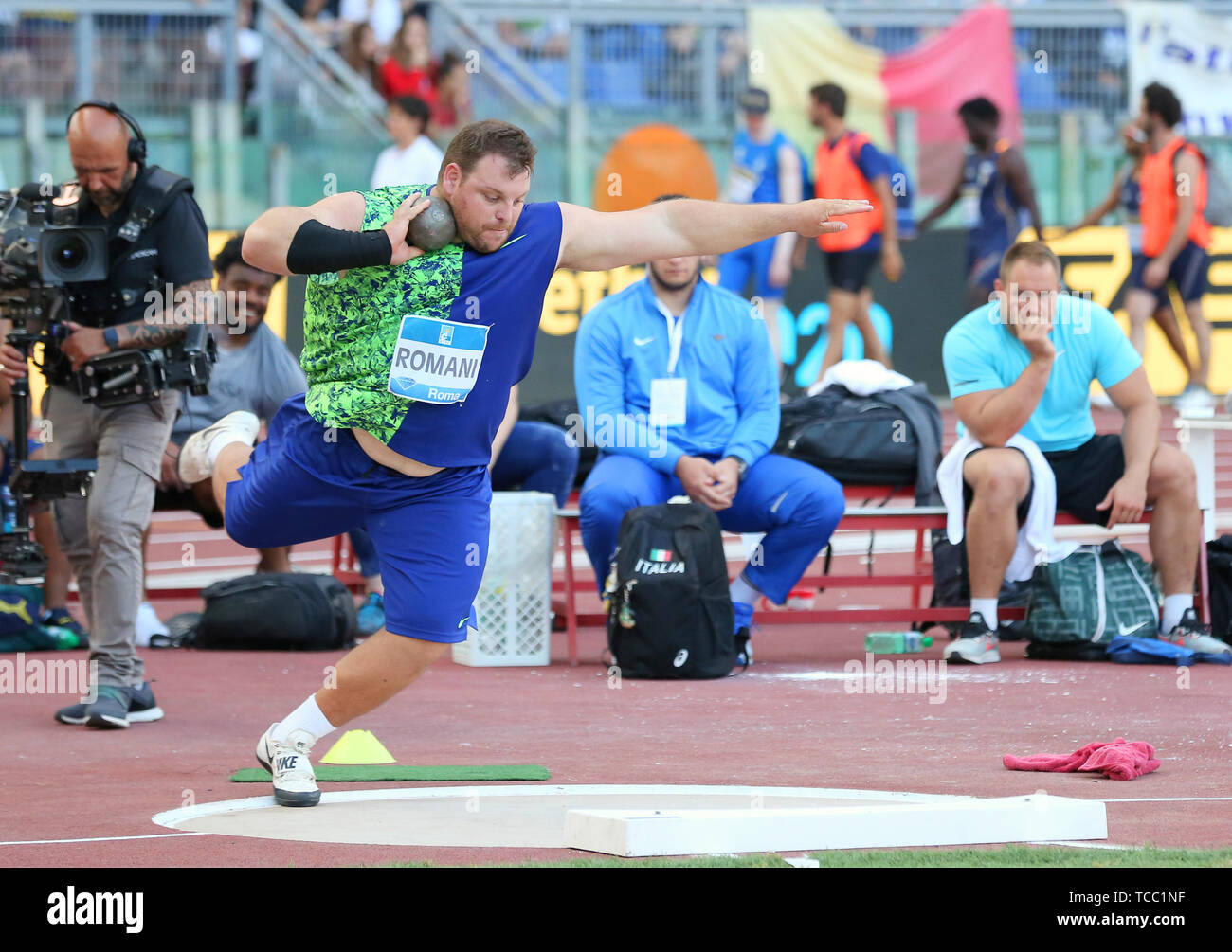 Roma, Italia - Jun 06: Darlan Romani del Brasile compete in uomini colpo messo evento durante la IAAF Diamond League 2019 Golden Gala Pietro Mennea a Roma (credito: Mickael Chavet/Zuma/Alamy Live News) Foto Stock