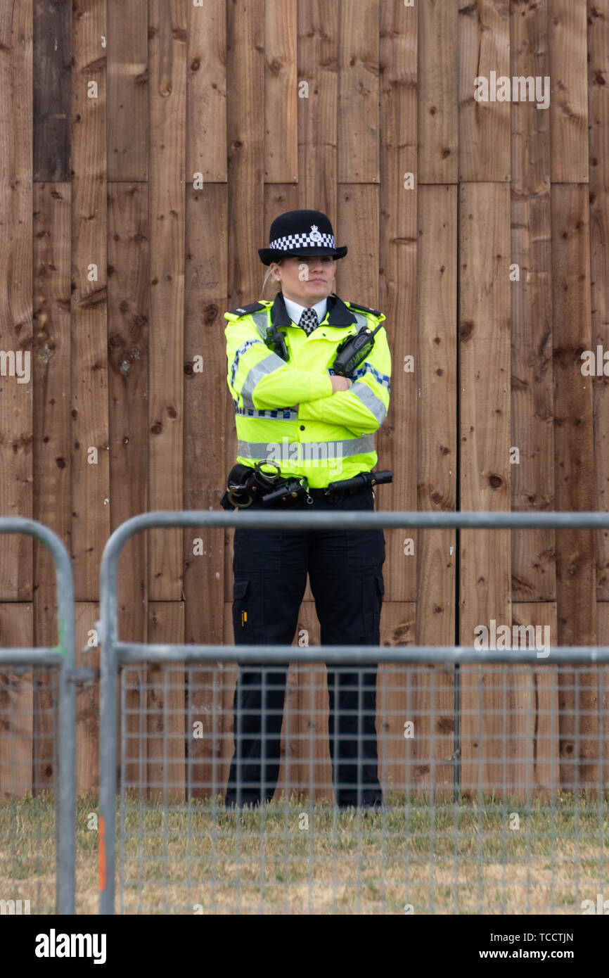 Polizia britannica degli ufficiali di polizia e di evento all'aperto Foto Stock