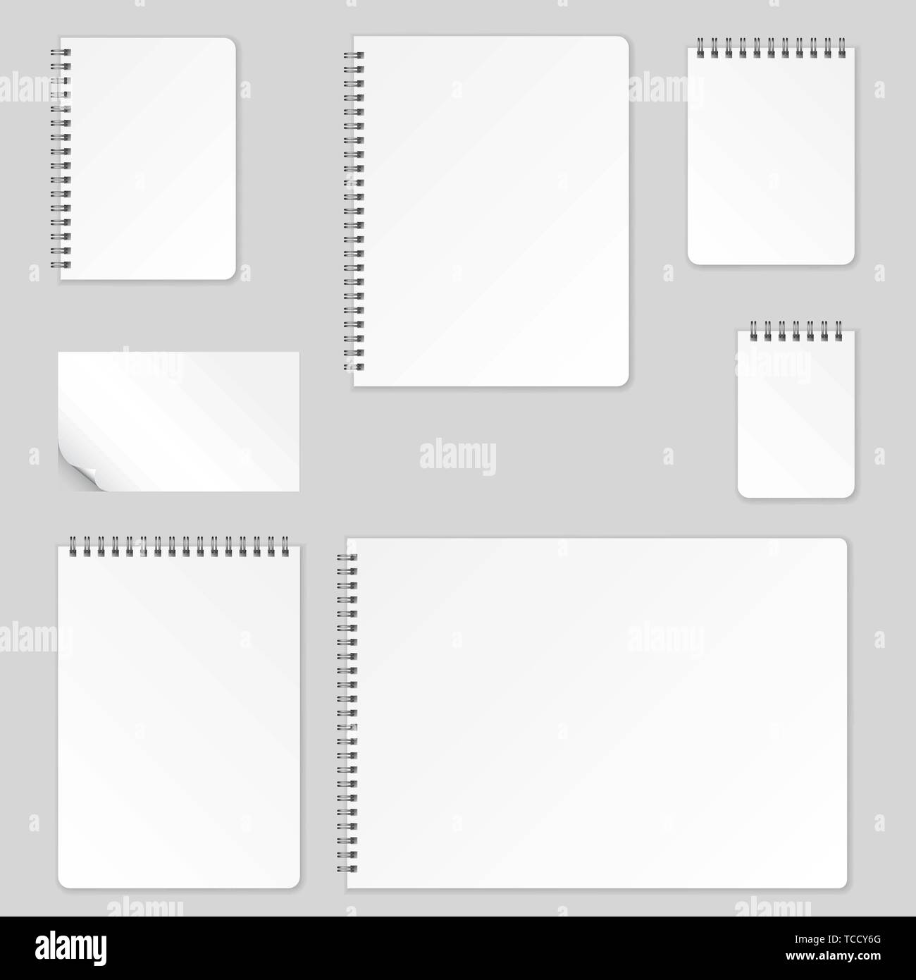 Realistiche le pagine vuote modello di notebook con spirale. Vector mockup notebook con linee per iscritto o schizzi. Illustrazione Vettoriale