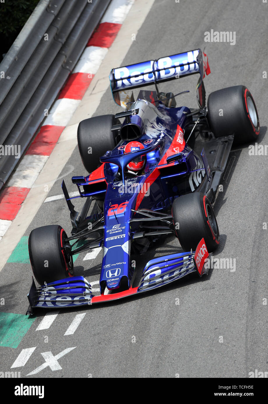 Torro Rosso Daniil Kyvat durante la terza sessione di prove sul Circuito de Monte Carlo, Monaco. Foto Stock