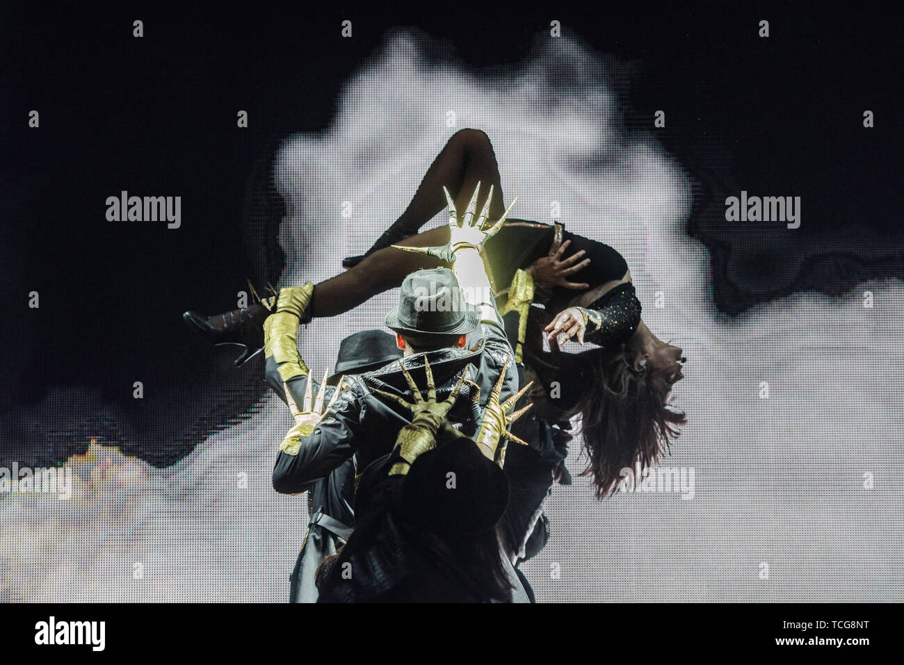 WEST HOLLYWOOD, CALIFORNIA - 7 giugno: Paula Abdul esegue durante la superbia in West Hollywood Park il 7 giugno 2019 in West Hollywood, California. Foto: Chris Tuite/imageSPACE/MediaPunch Foto Stock