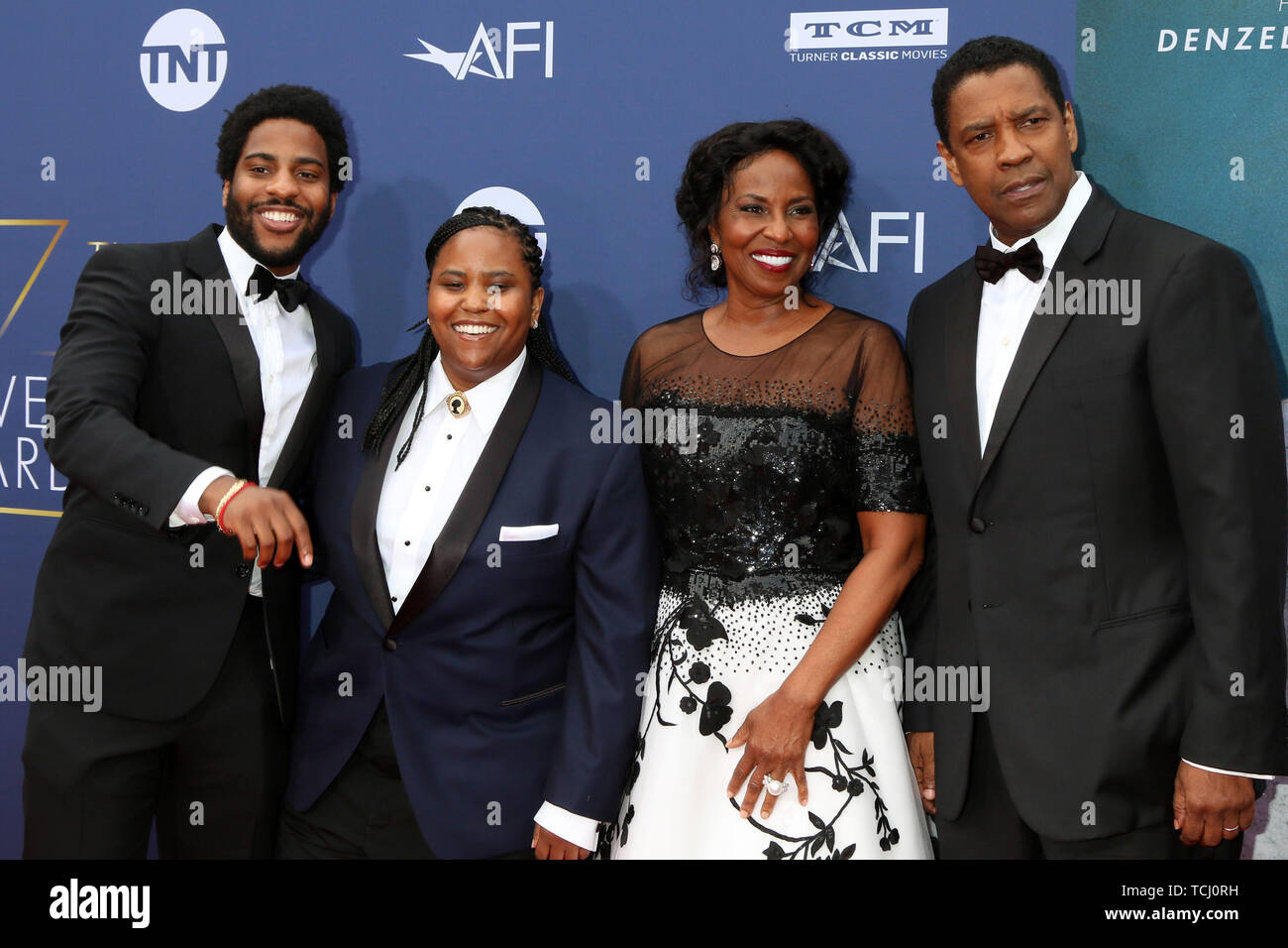 6 giugno 2019 - Los Angeles, CA, Stati Uniti d'America - LOS ANGELES - giu 6: John David Washington, Katia Washington, Pauletta Washington, Denzel Washington ai successi di AFI Denzel Washington presso il Teatro di Dolby il 6 giugno 2019 a Los Angeles, CA (credito Immagine: © Kay Blake/ZUMA filo) Foto Stock