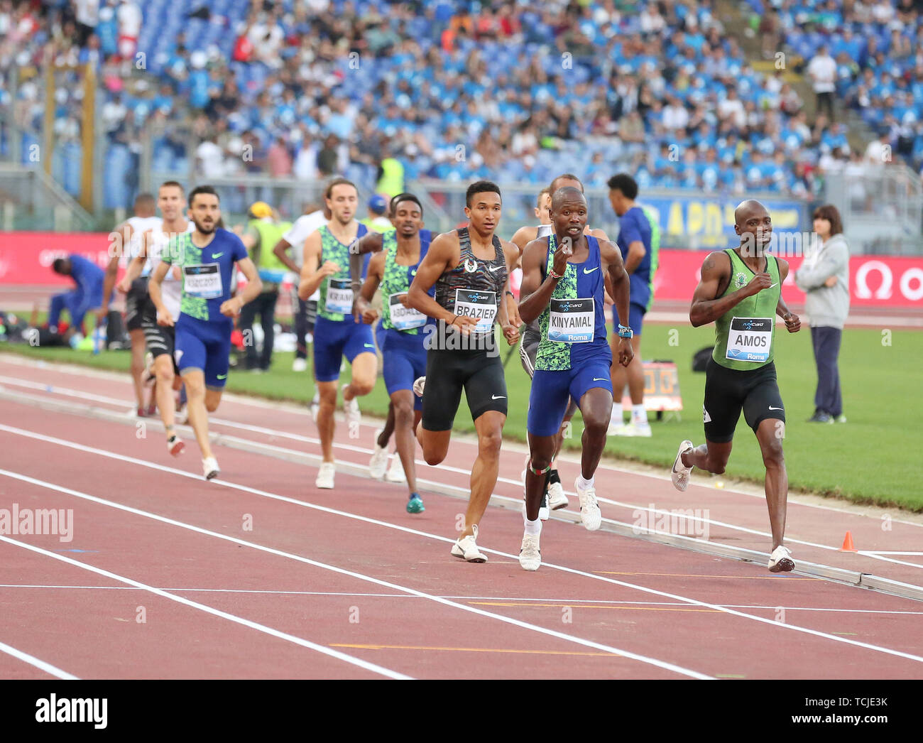 Roma, Italia - Jun 06: Donovan braciere, Nijel Amos e Brandon McBride competere in Uomini 800m evento durante la IAAF Diamond League 2019 Golden Gala Pi Foto Stock