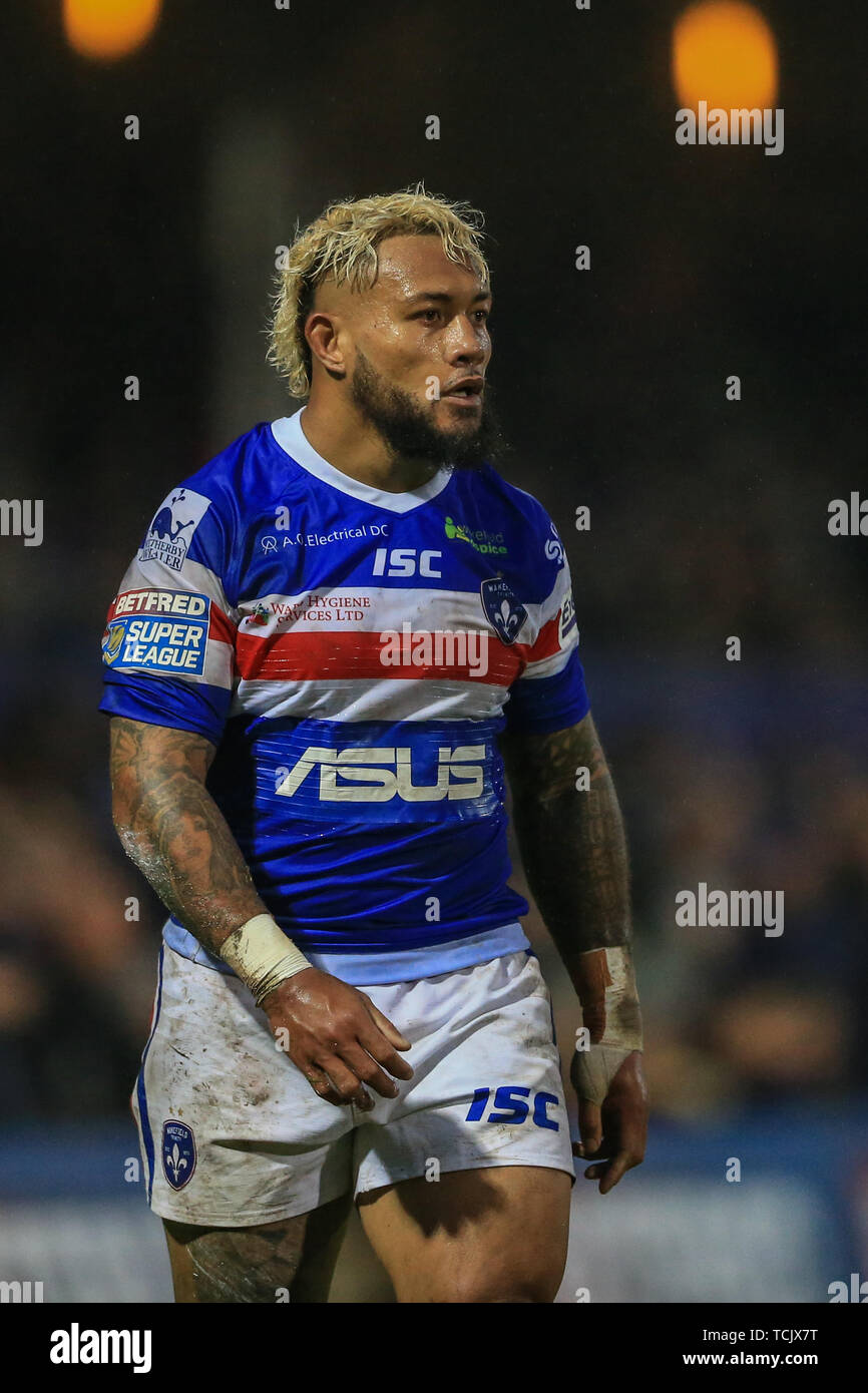 7 giugno 2019 , Mobile Rocket Stadium, Wakefield, Inghilterra; Betfred Super League, rotonda 17, Wakefield Trinity vs Leeds rinoceronti ; Junior Sa'u (35) di Wakefield Trinità durante il gioco Credito: Mark Cosgrove/news immagini Foto Stock