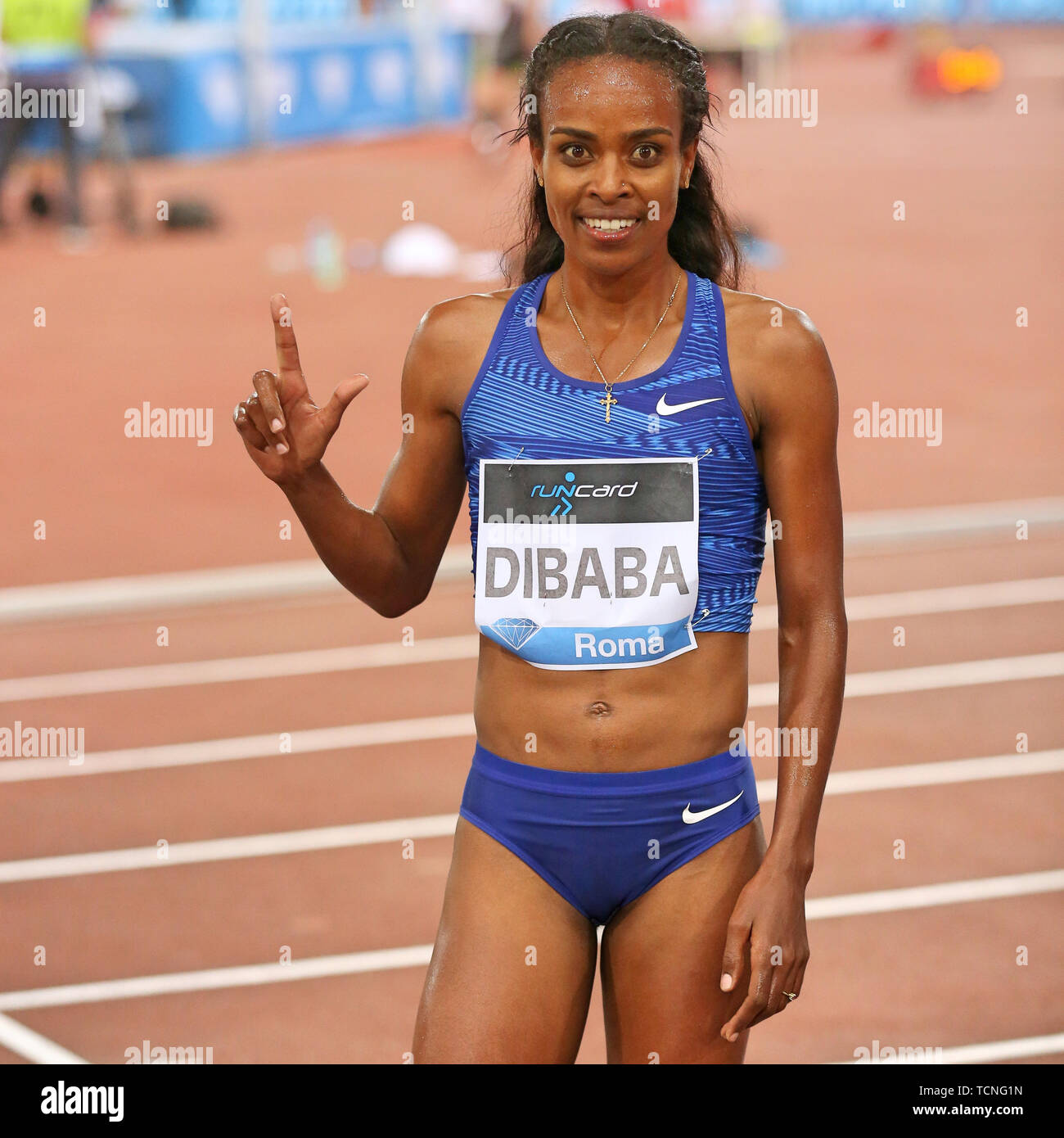 Roma, Italia - Jun 06: Genzebe Dibaba dell Etiopia vince le donne 1500m evento durante la IAAF Diamond League 2019 Golden Gala Pietro Mennea a Roma Foto Stock