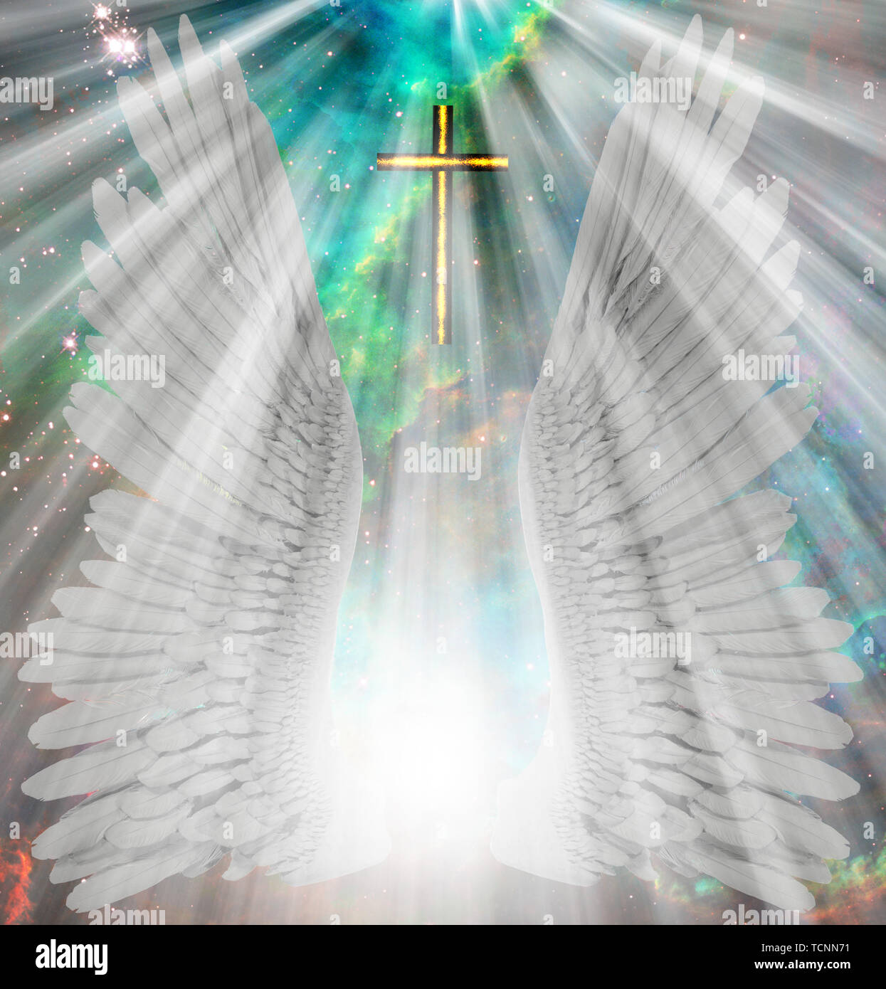 Angeli Ali. Composizione spirituale. Luce splendente e una croce cristiana Foto Stock