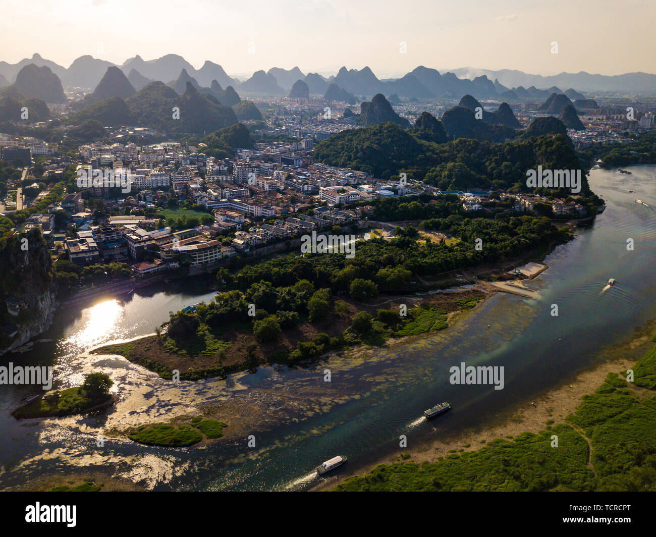 Vista aerea di Guilin, famosa città di viaggio nella provincia di Guangxi in Cina Foto Stock