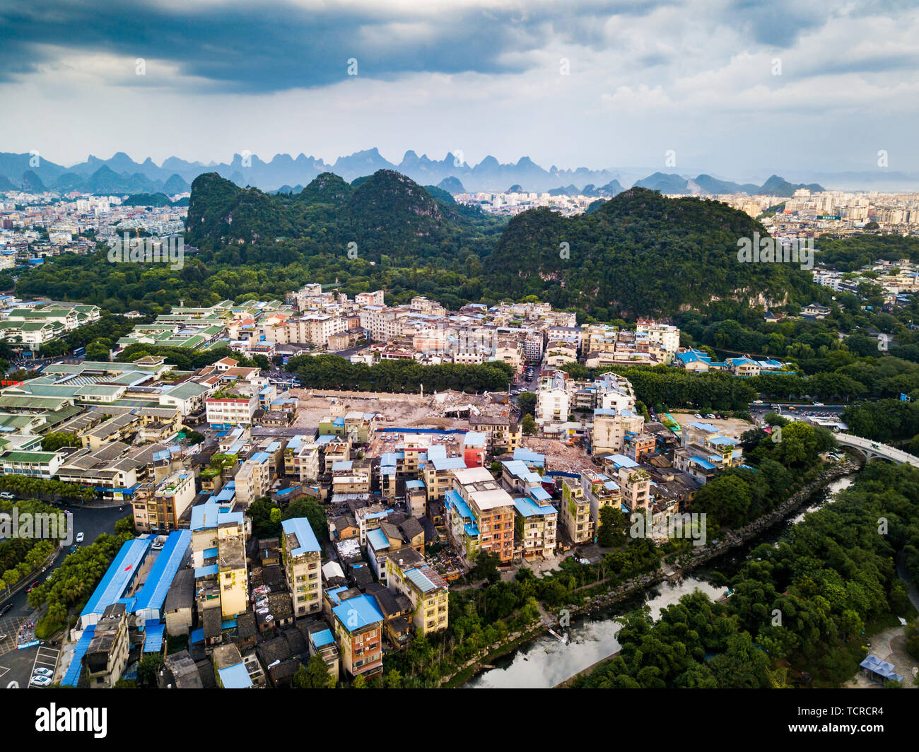 Vista aerea di Guilin, famosa città di viaggio nella provincia di Guangxi in Cina Foto Stock