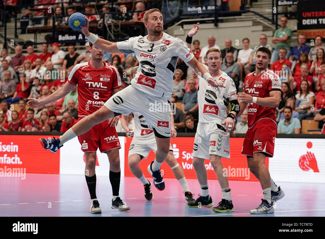 Anton Mansson (GWD, 3), il salto buttare, lanciare obiettivo gettare, azione, azione, gioco scena, 09.06.2019, Ludwigshafen am Rhein, pallamano, DKB Bundesliga, TSG Ludwigshafen-Friesenheim (Civette) - TSV GWD Minden | Utilizzo di tutto il mondo Foto Stock
