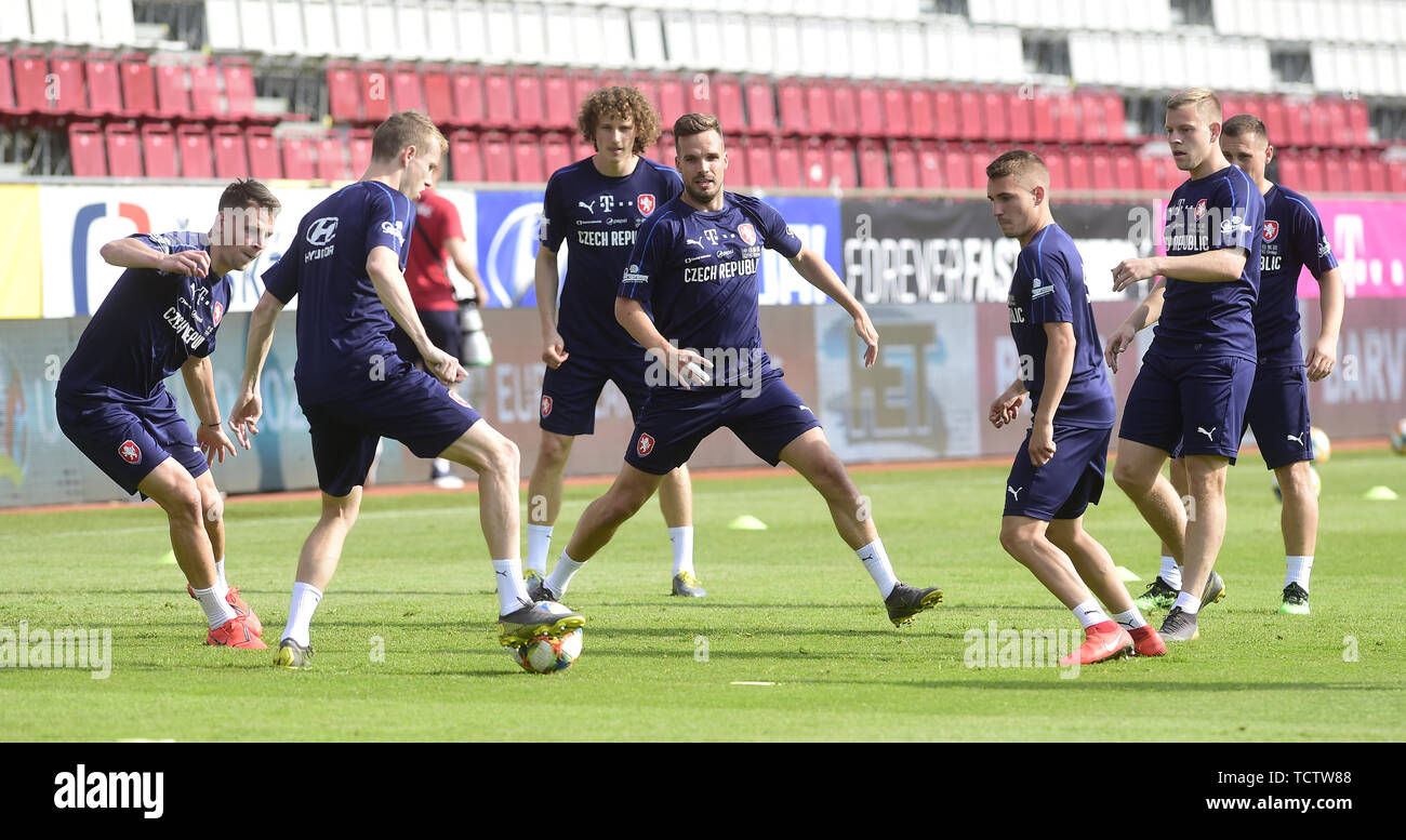 Olomouc, Repubblica Ceca. 09 Giugno, 2019. Czech National Soccer team si allena prima di UEFA EURO 2020 qualifica, gruppo A, Repubblica Ceca vs Montenegro corrispondono, in data 9 giugno 2019, a Olomouc, Repubblica Ceca. Credito: Ludek Perina/CTK foto/Alamy Live News Foto Stock