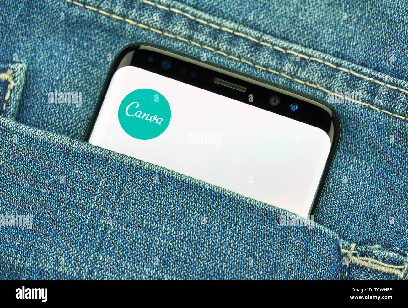 MONTREAL, Canada - 23 dicembre 2018: So android app e logo sul Samsung s8 schermo. So è un grafico-domanda di disegno o modello, tool e sito web Foto Stock