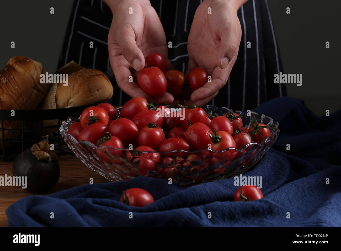 Vetro piatto di frutta con frutta Foto Stock