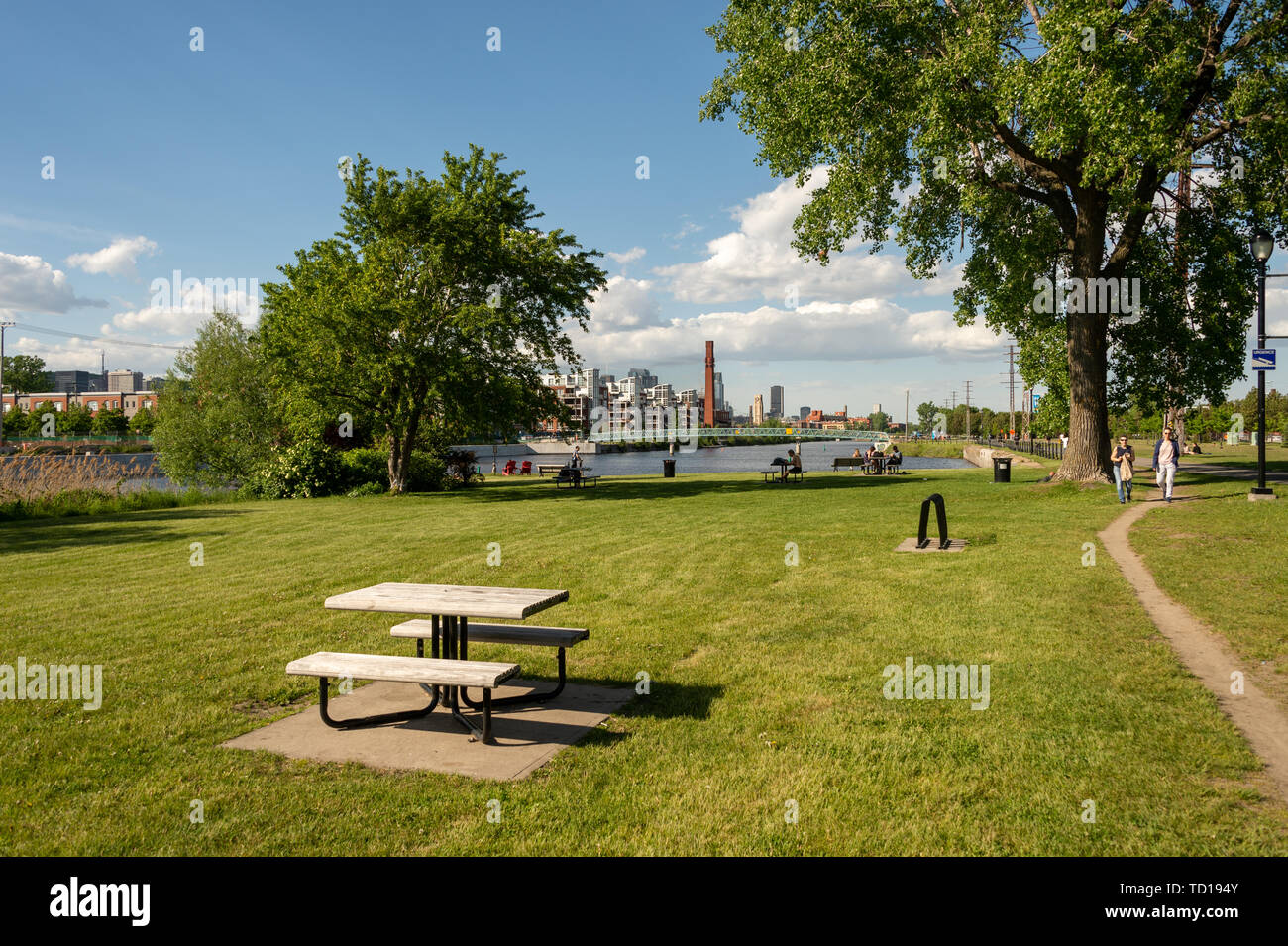 Montreal, CA - 7 Giugno 2019: vista generale del Lachine Canal. Foto Stock