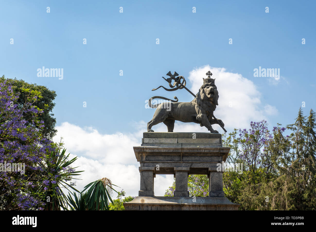 Una statua del leone di Giuda, un simbolo di Etiopia, Addis Abeba, in Etiopia. Foto Stock