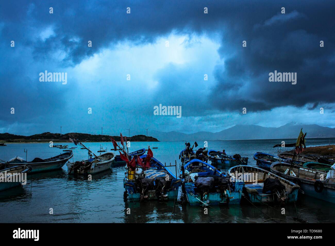 Un porto sicuro Foto stock - Alamy