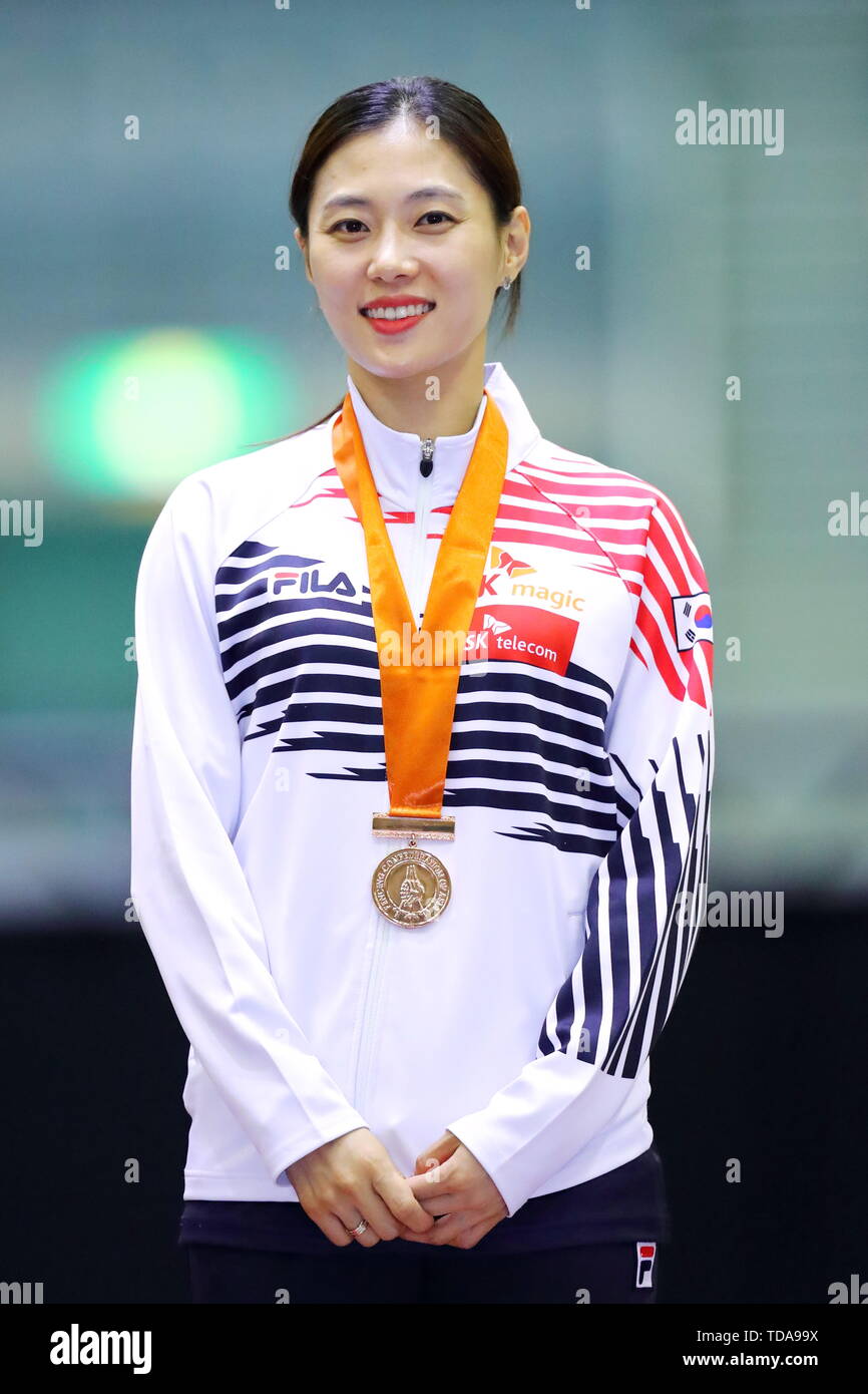 Porta di Chiba Arena, Chiba, Giappone. Xiii Giugno, 2019. Kim Jiyeon (KOR), 13 giugno 2019 - Scherma : 2019 asiatici campionati di scherma donne Individual Sabre Cerimonia di premiazione a Chiba Port Arena, Chiba, Giappone. Credito: Naoki Nishimura AFLO/sport/Alamy Live News Foto Stock