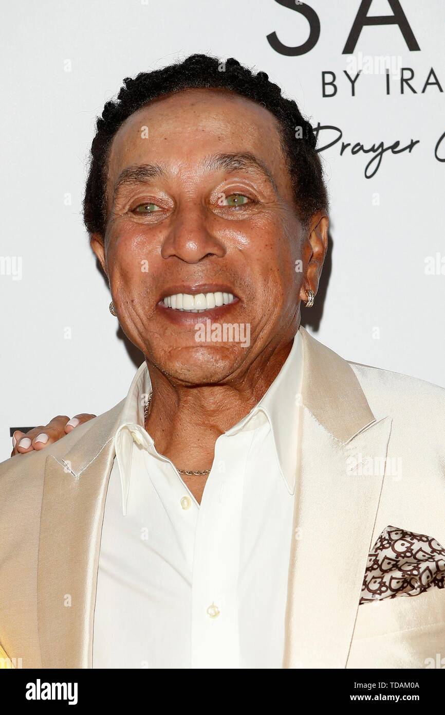 Beverly Hills, CA. 12 Giugno, 2019. Smokey Robinson presso gli arrivi per SAINT che beneficiano di St. Jude per bambini Ospedale di ricerca, il sig. Chow, Beverly Hills, CA 12 Giugno 2019. Credito: Priscilla concedere/Everett raccolta/Alamy Live News Foto Stock