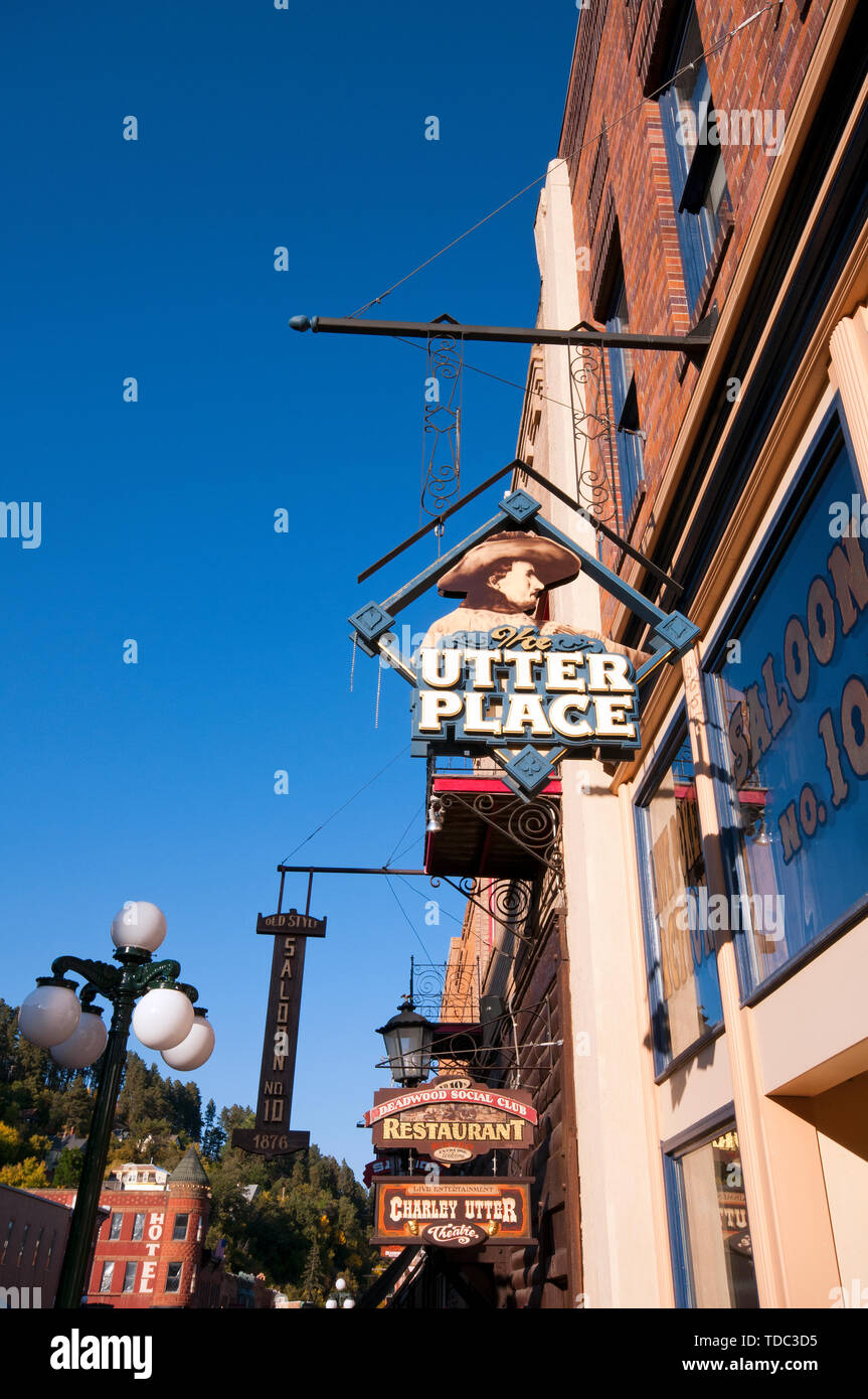 Segni di salone n. 10 in Deadwood (dove Wild Bill Hickok è stato ucciso da Jack McCall in 1876), nella contea di Lawrence, Dakota del Sud, STATI UNITI D'AMERICA Foto Stock
