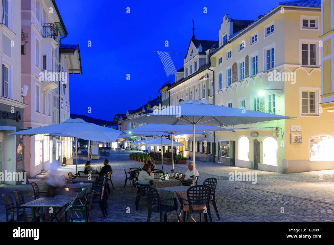 Bad Tölz: street Marktstraße in Alta Baviera, Tölzer Land, Alta Baviera, Baviera, Baviera, Germania Foto Stock