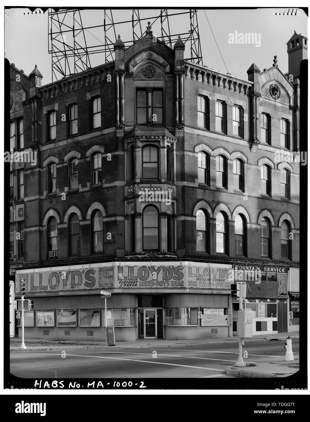 Angolo NORD OVEST - Accademia Edificio, 68-114 South Main Street, Fall River, Bristol County, MA; Hartwell e Swasey; Borden, Nathaniel B Foto Stock