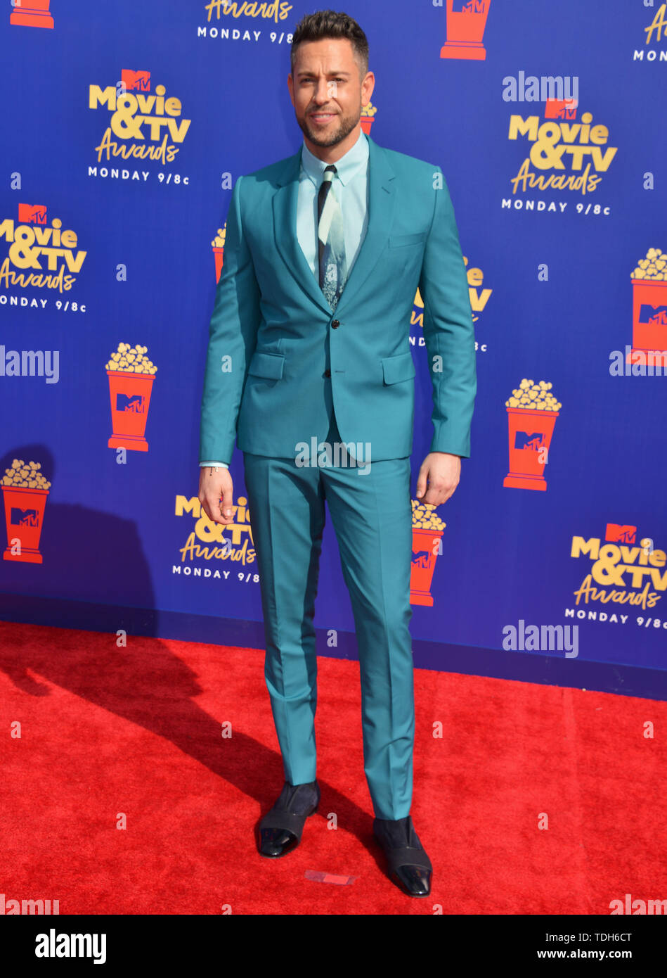 Los Angeles, Stati Uniti d'America. Il 15 giugno, 2019. Zachary Levi 081 assiste il 2019 MTV Movie e TV Awards a Barker Hangar a giugno 15, 2019 a Santa Monica, California Credit: Tsuni/USA/Alamy Live News Foto Stock