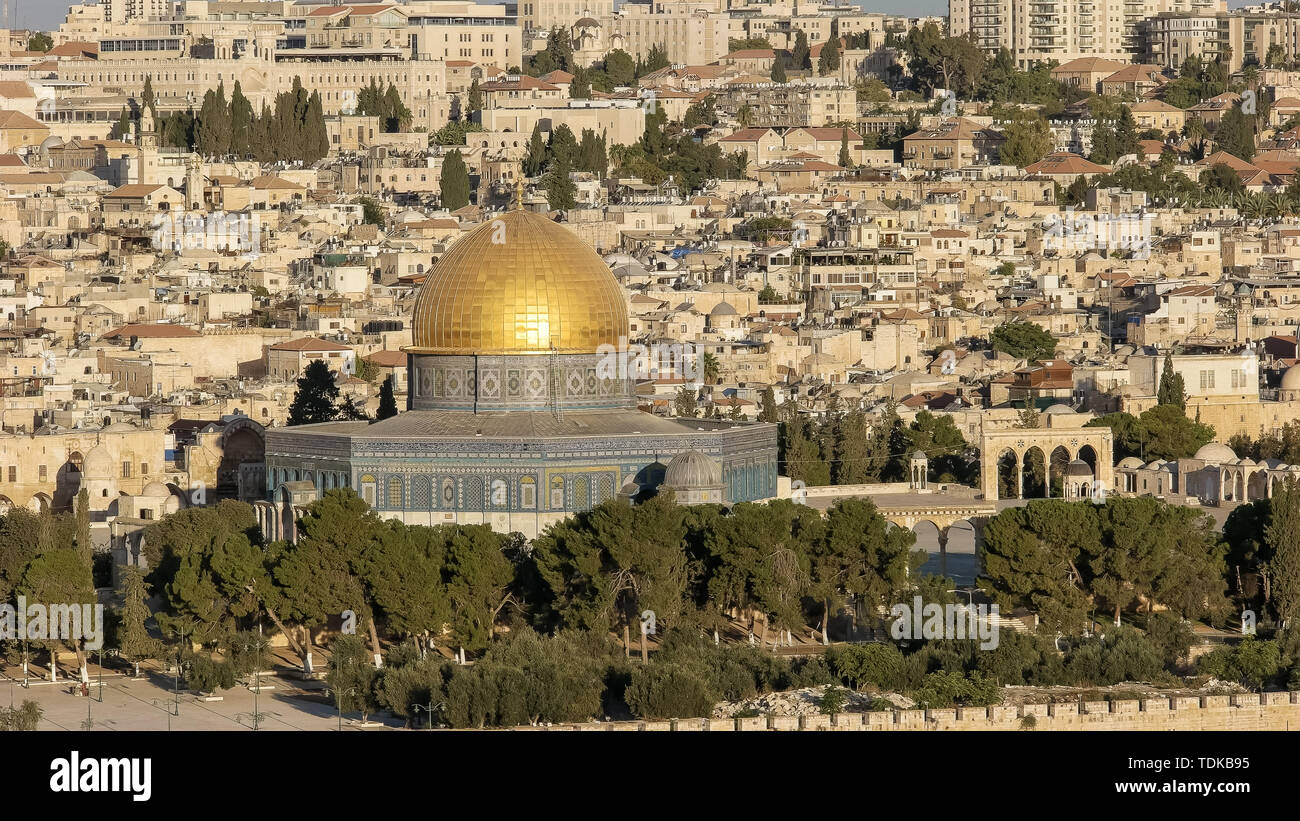 Close up della Cupola della roccia da mt olive in Gerusalemme, Israele Foto Stock