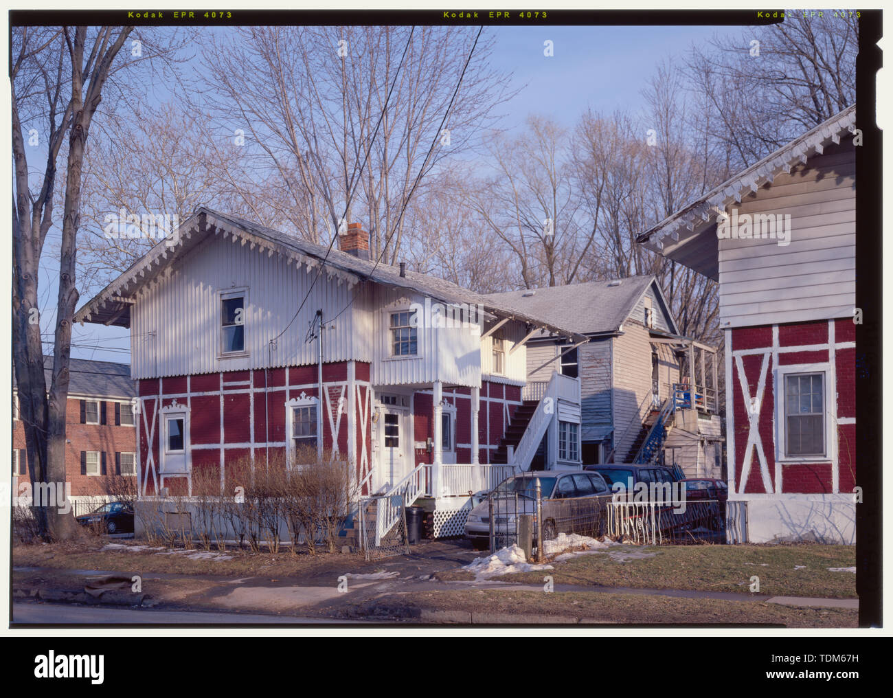 Vista prospettica di 45 CURCOMBE STREET. - Colt armi da fuoco Company, Potsdam Cottages, Curcumbe e Hendricxen viali, Hartford, Contea di Hartford, CT Foto Stock