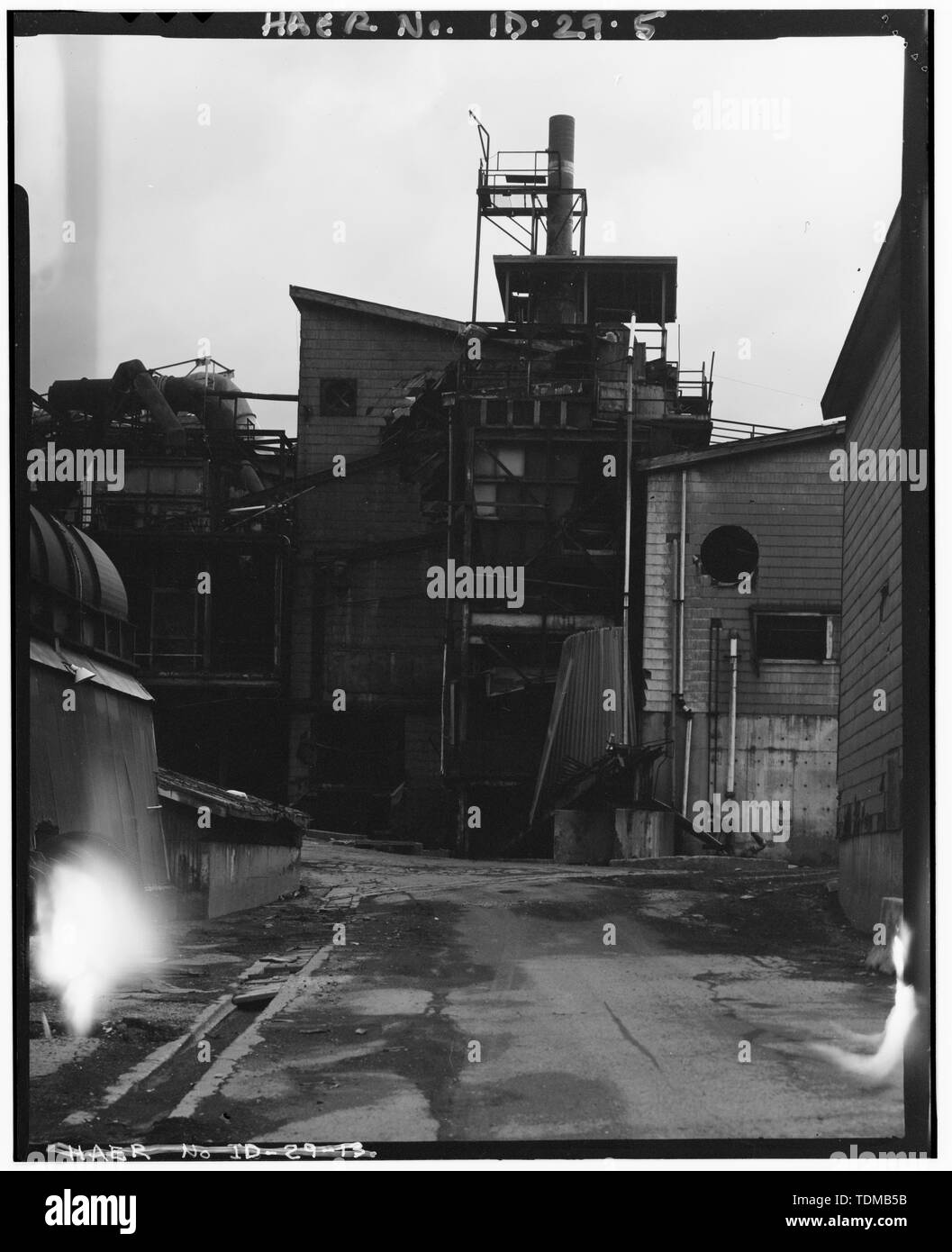 La pellettizzazione sezione di impianto di minerale IMPIANTO DI PREPARAZIONE. Vista è dall'interno di fonderia complesso guardando a sud. - Bunker Hill Lead smelter, Bradley schierandosi Rampa, Kellogg, Shoshone County, ID Foto Stock