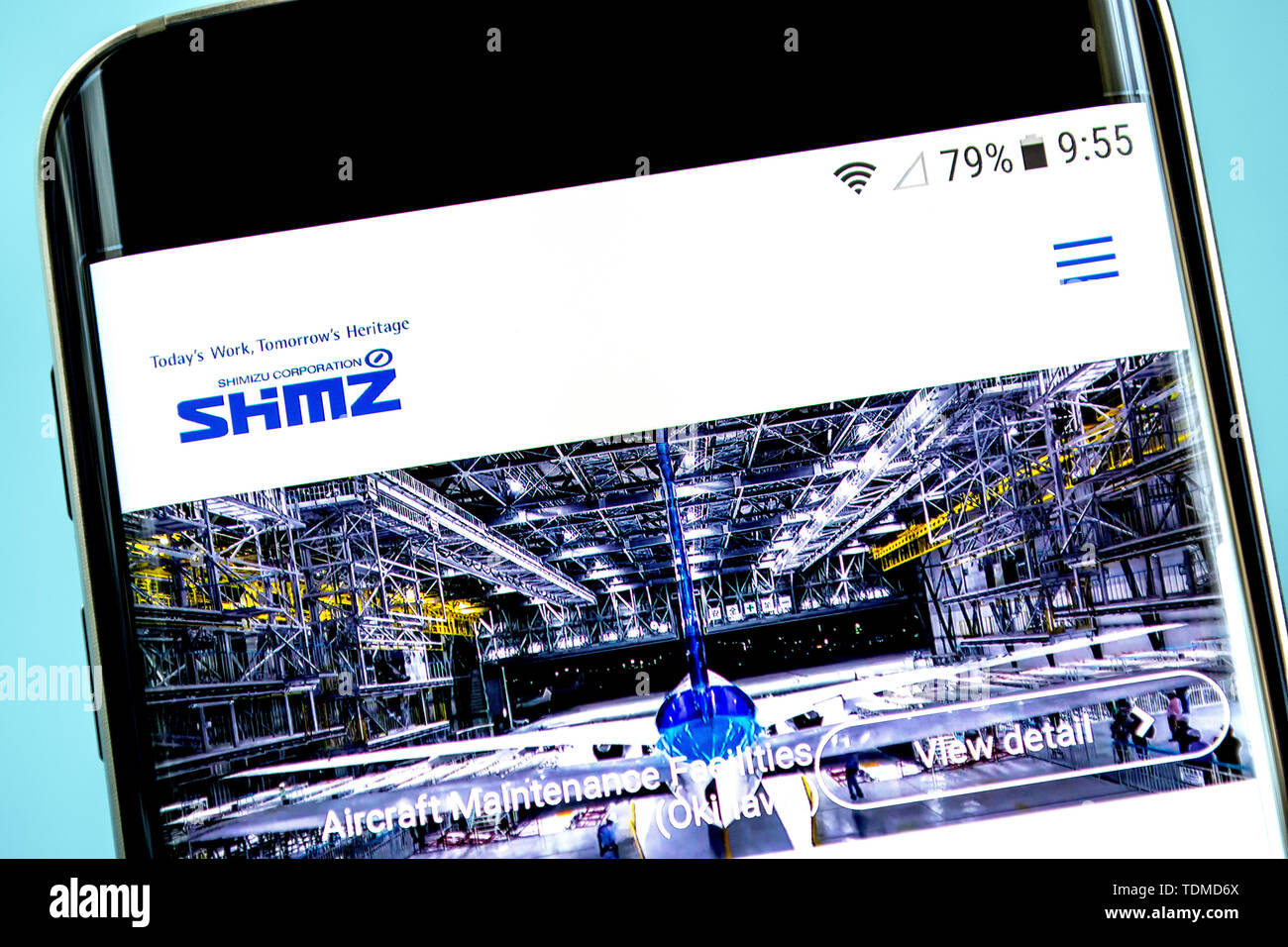 Berdyansk, Ucraina - 14 Giugno 2019: Shimizu website homepage. Shimizu logo visibile sullo schermo del telefono, illustrativi editoriale. Foto Stock