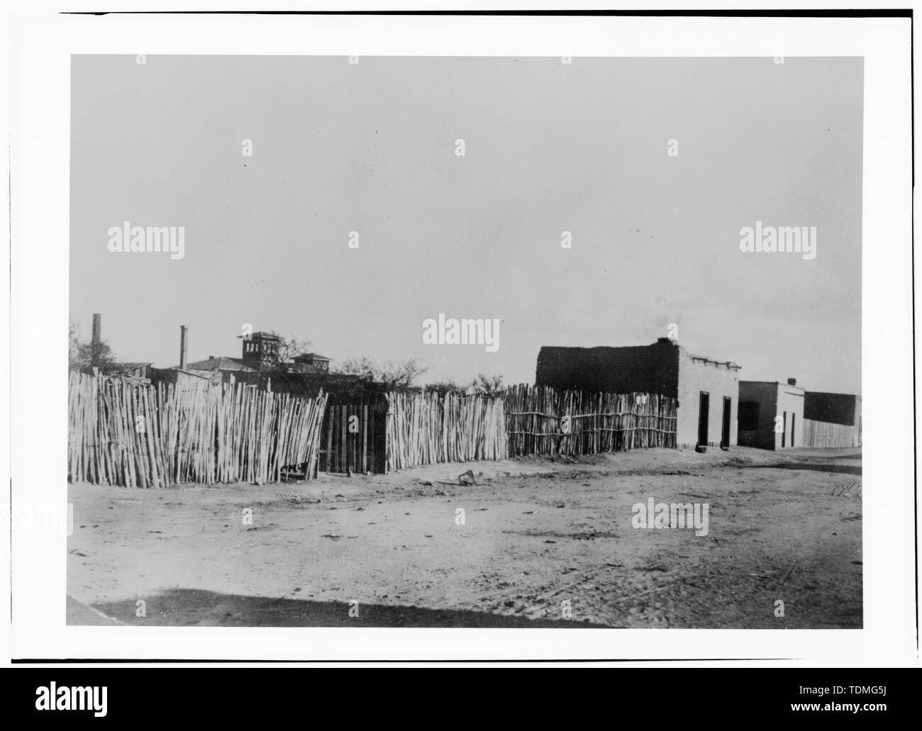 Fotocopia ca. 1880, SUD MEYER AVE. Guardando verso 17TH ST. - Barrio Libre, West Kennedy e West diciassettesima strade, Meyer e il Convento viali, Tucson, Pima County, AZ Foto Stock