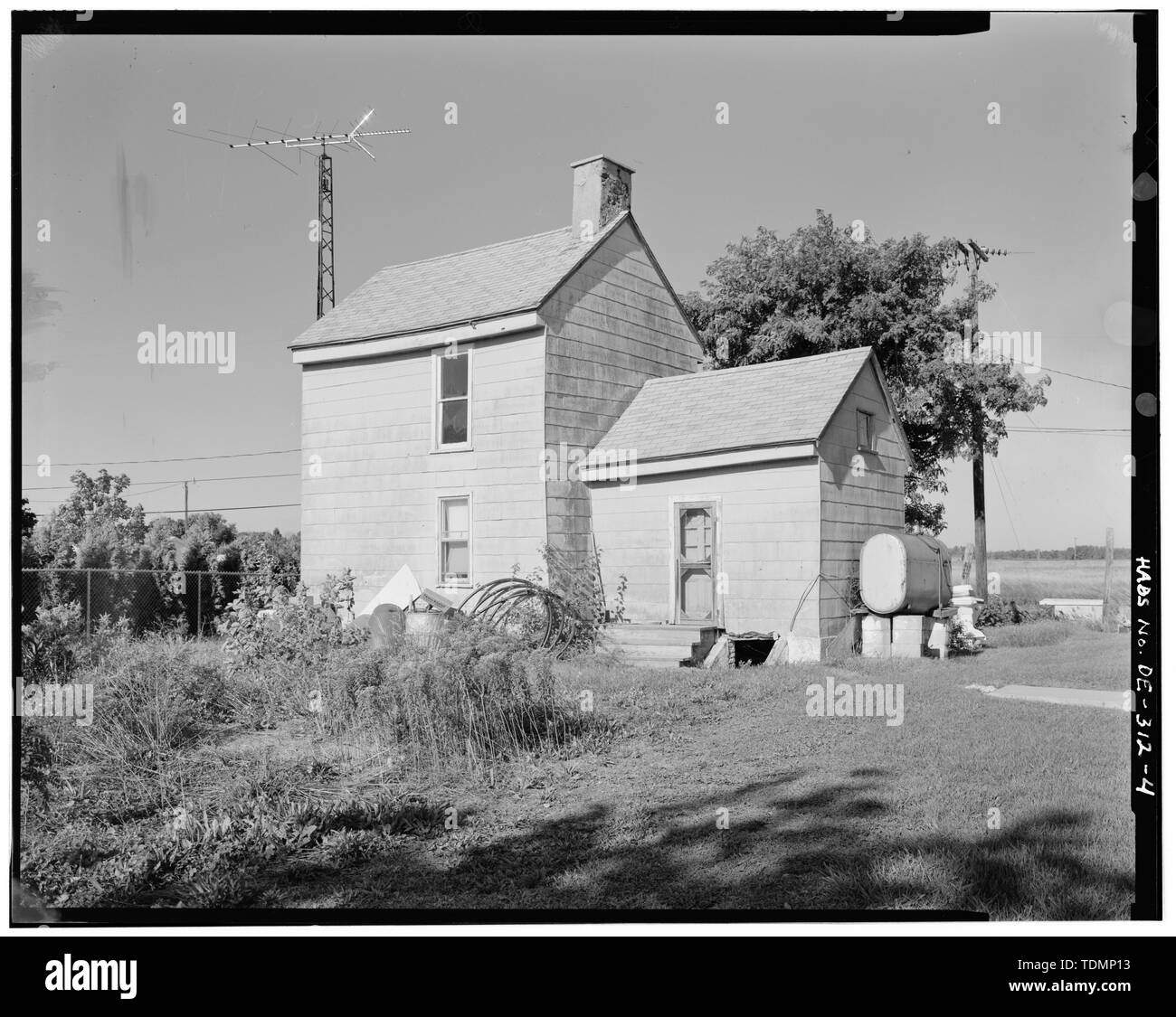 Prospettiva del sud ed est i lati guardando verso nord-ovest - Capitano Kenny Wright-Mary S. Reed House, Little Creek centinaia, lato sud di east end di Lombard Street, Leipsic, Kent County, DE Foto Stock Prospettiva del sud ed est i lati guardando verso nord-ovest - Capitano Kenny Wright-Mary S. Reed House, Little Creek centinaia, lato sud di east end di Lombard Street, Leipsic, Kent County, DE Foto Stock