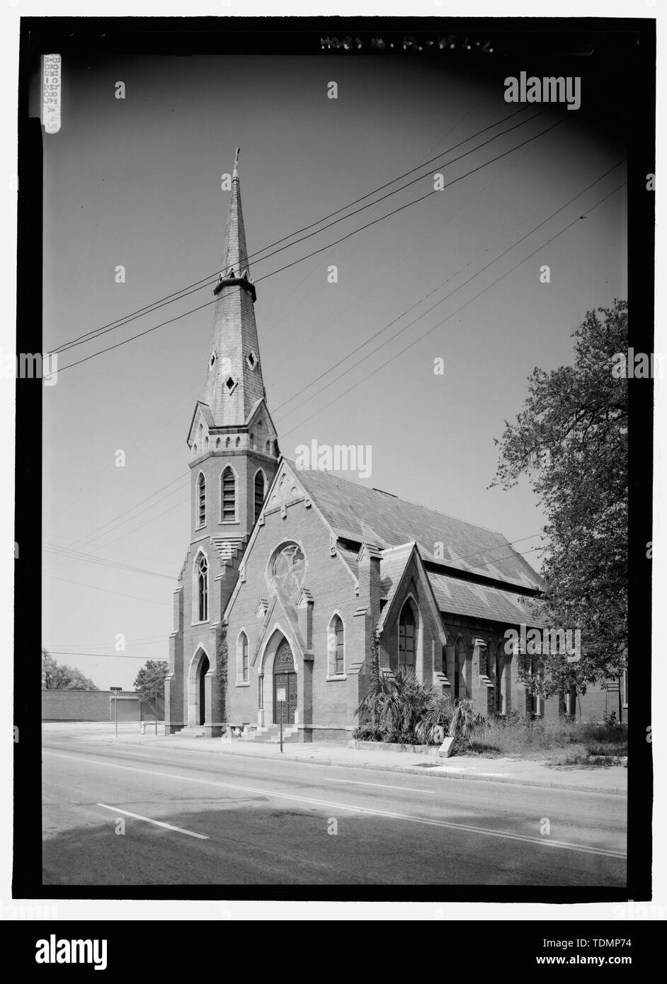 Vista prospettica - Sant Andrea della parrocchia chiesa episcopale, 317 Florida Avenue, Jacksonville, Duval County, FL Foto Stock