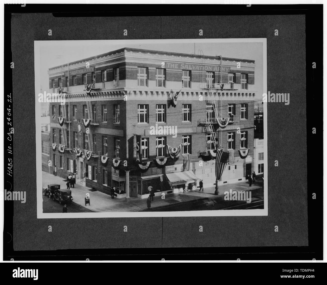 Vista prospettica dell'Esercito della salvezza edificio, c. 1930. Dalla foto obitorio del San Francisco News-Call-bollettino. - Knights of Pythias sono edificio, 101 Valencia Street, San Francisco, San Francisco County, CA Foto Stock