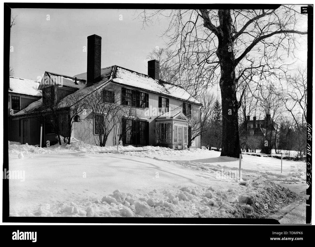 Vista prospettica del west (anteriore) e lato nord - Eliseo Jones House, 26 Monumento Street, Concord, Middlesex County, MA Foto Stock