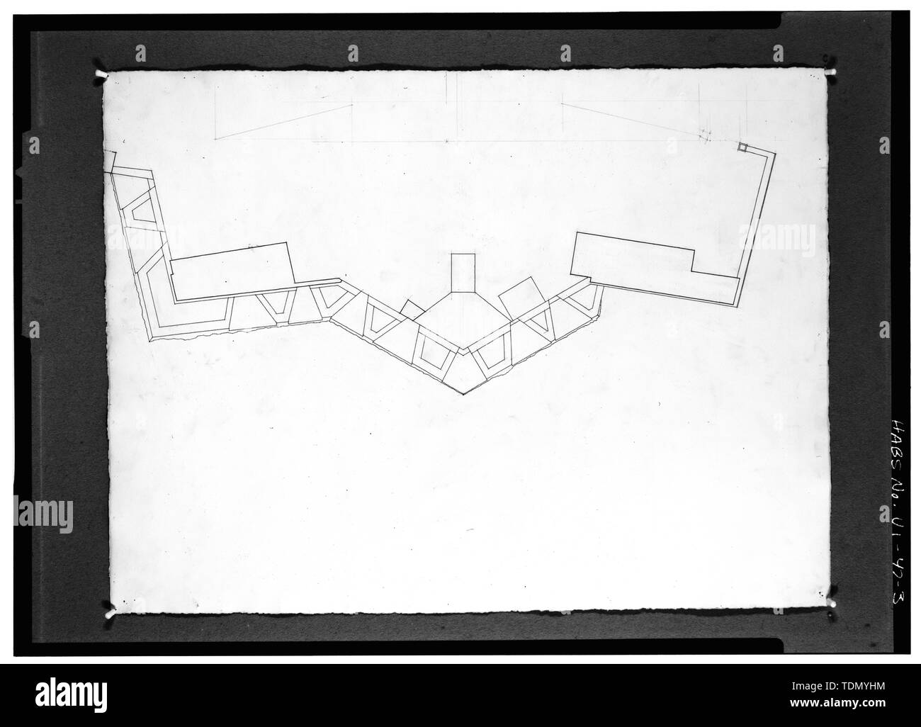 Piano di parete di tamponamento, PROFILO DEL NORD (TOP) e sud (fondo) bastioni visibile a destra - Frederiksfort, King Street prossimità, Frederiksted, St. Croix, VI; Henle, Fritz, fotografo; Gjessing, F C, storico; Barker, Jack, storico Foto Stock