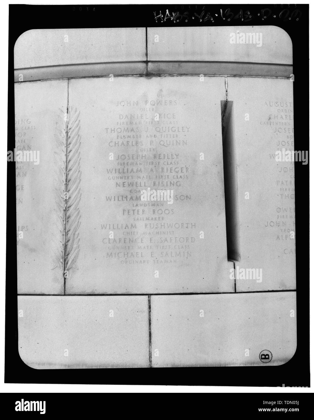 Pannello 19 - Il Cimitero Nazionale di Arlington, USS Maine Memorial, Arlington Arlington County, VA; U.S. Esercito di ingegneri; Wyeth, Nathan C; nero, William M; Patrick, Mason M; Ferguson, H B; Bixby, W H; Goodson W F; Lackawanna Steel Company; T.L. Huston Società di costruzioni; Harris fratelli; Clark, D Lombillo; Primelles, Arturo; Rhodes, D H; Jenkins, Oliver B; Tilford, James D; Aleshire, J B; Stimson, H E; Scofield, John J; Hugh, R P; Houston, J B; Sharpe, Henry G; Downey, G F; Clem, L; Cosby, Spencer; Taft, William Howard; Commissione delle Belle Arti; Olmsted, Fredrick diritto; francese, Daniel Cheste Foto Stock