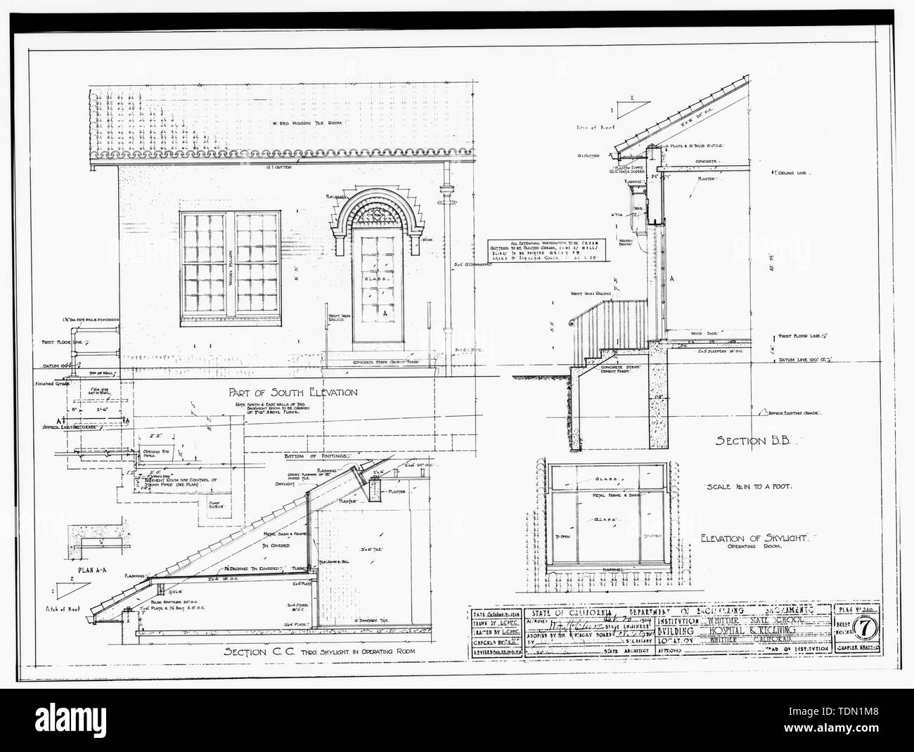 Parte della facciata sud - sezione CC - sezione BB - Elevazione del lucernario (Disegno 7) - Whittier scuola statale, ospedale e ricezione di edificio, 11850 East Whittier Boulevard, Whittier, nella contea di Los Angeles, CA Foto Stock