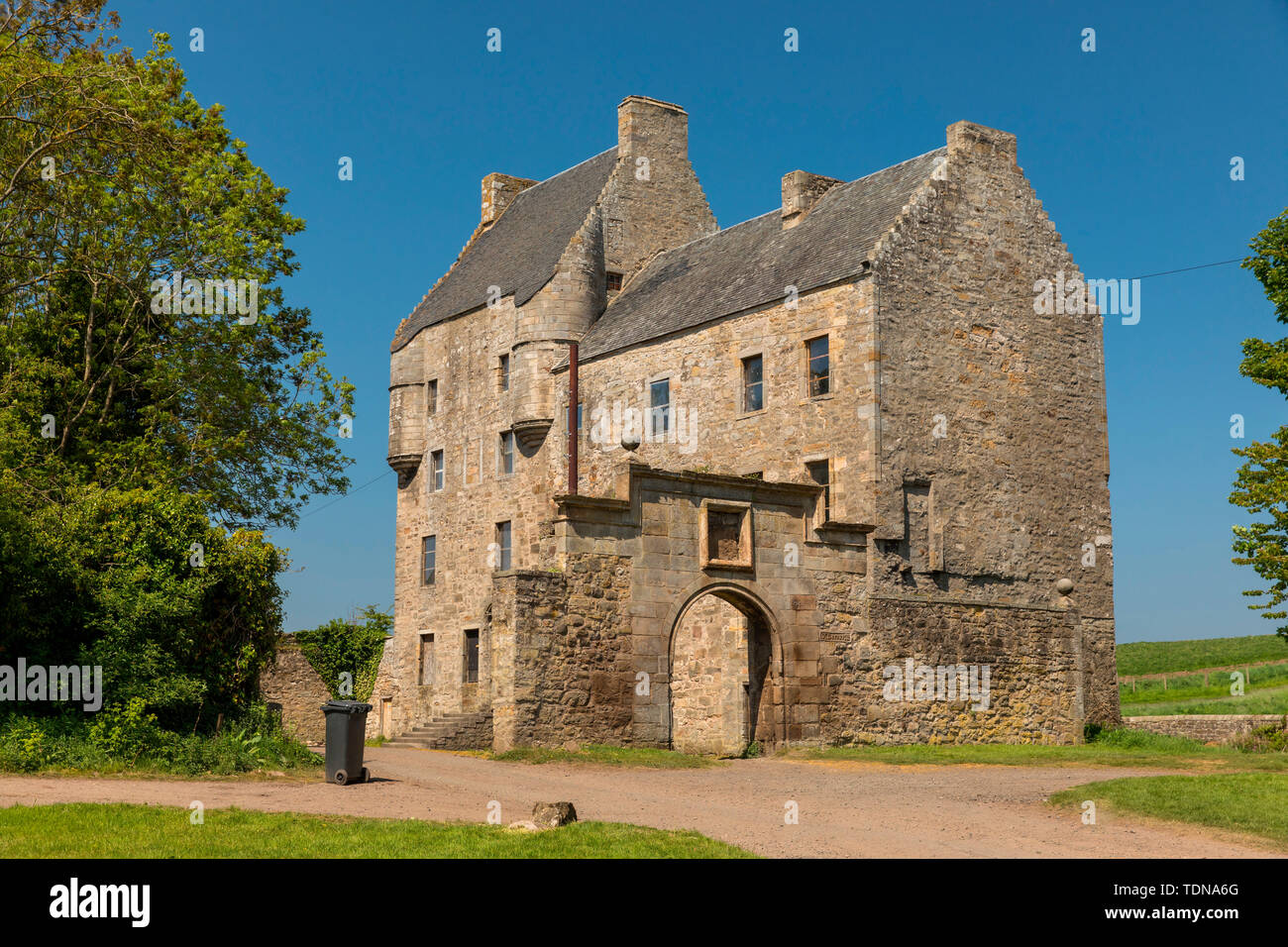 Il castello di Midhope, Lallybroch pianure, Scotland, Regno Unito Foto Stock